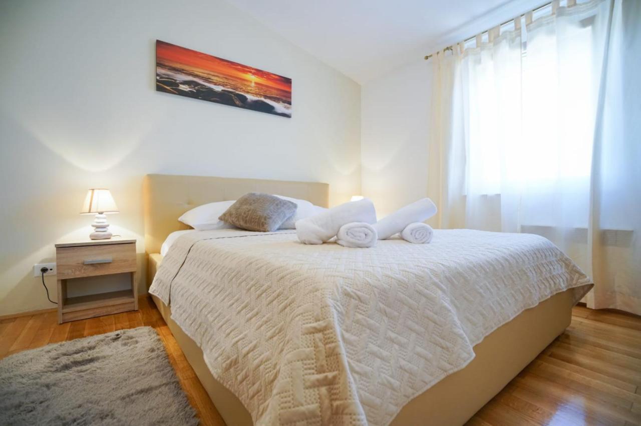 Apartment Nicol Zadar Exterior photo