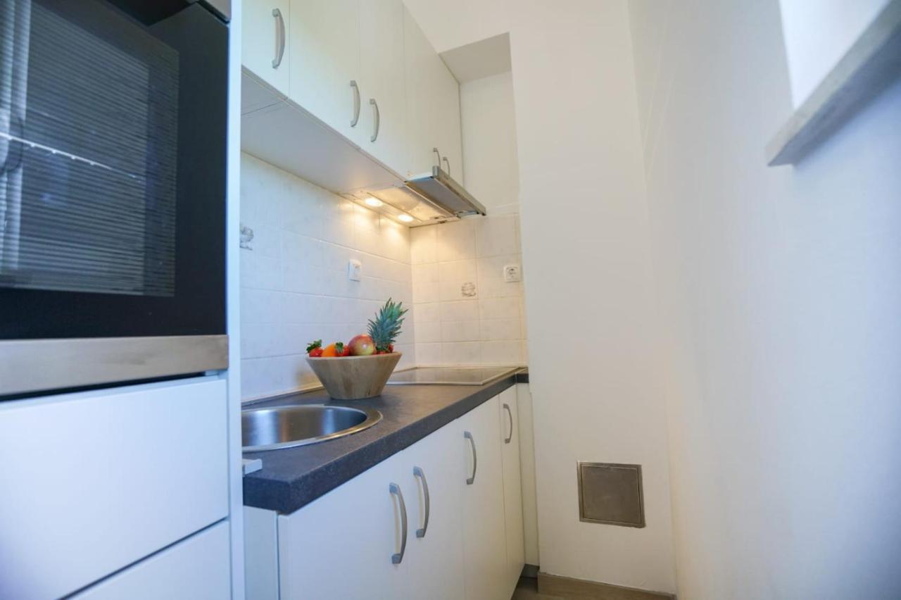 Apartment Nicol Zadar Exterior photo